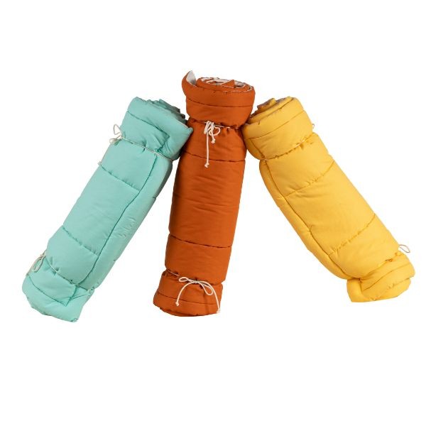 tapis-de-yoga-en-coton-bio-et-sa-couverture-futaine